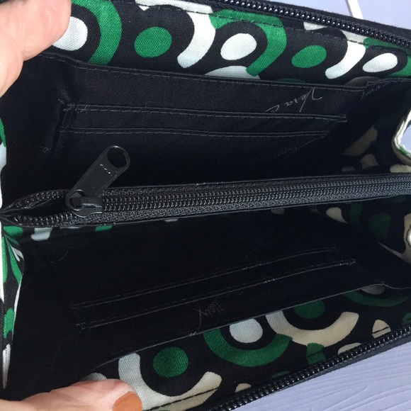 Vera Bradley Wristlet (Retired Floral Pattern) RARE - Picture 5 of 10